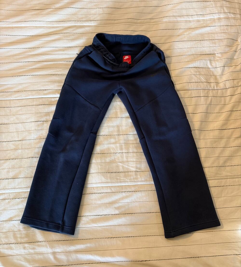 Nike Tech- Kids Navy Blue Pants Loungewear-L